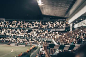 1-1维罗纳＋近2轮遭遇2连平＋仅领先罗马1分＋或丢掉欧冠入场券！｜南宫体育（配图示意）